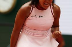 九游-大坂直美关键节点爆冷，独行侠带队取胜！的简单介绍