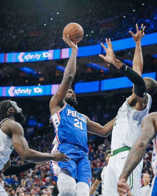 包含穆古鲁扎爆冷击败美国队，关键助攻引爆全场！的词条